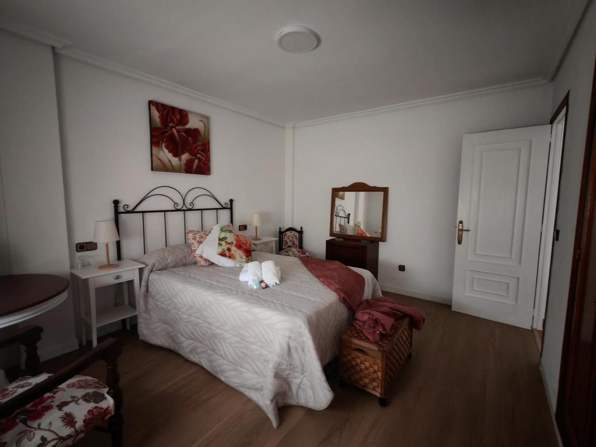 Hotel El Coterin Apartamentos Y Habitaciones อาเรนัส เด กาบราเลส ภายนอก รูปภาพ
