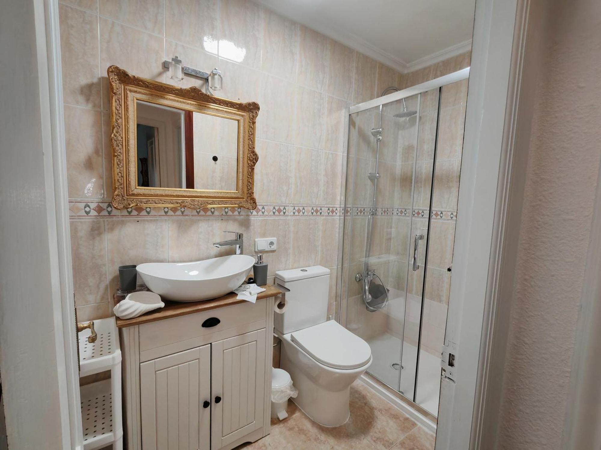 Hotel El Coterin Apartamentos Y Habitaciones อาเรนัส เด กาบราเลส ห้อง รูปภาพ